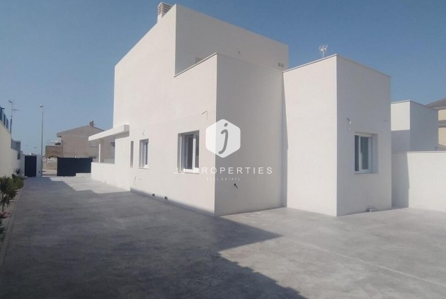 Tweedehands - Villa Penthouse -
Torrevieja - aguas nuevas