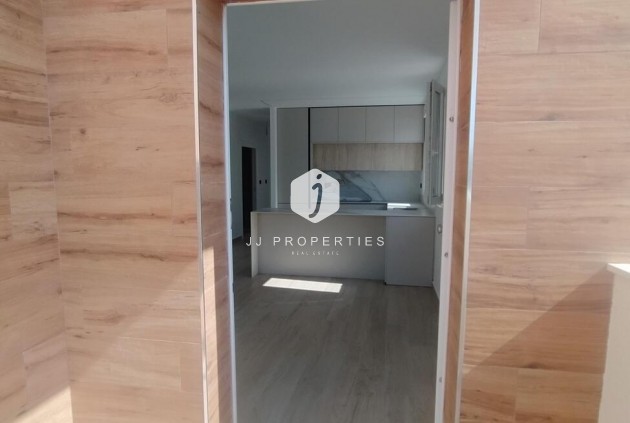 Tweedehands - Villa Penthouse -
Torrevieja - aguas nuevas