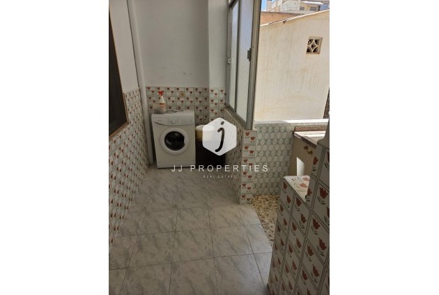 Tweedehands - Appartement / flat -
Torrevieja - Las Piscinas Naturales