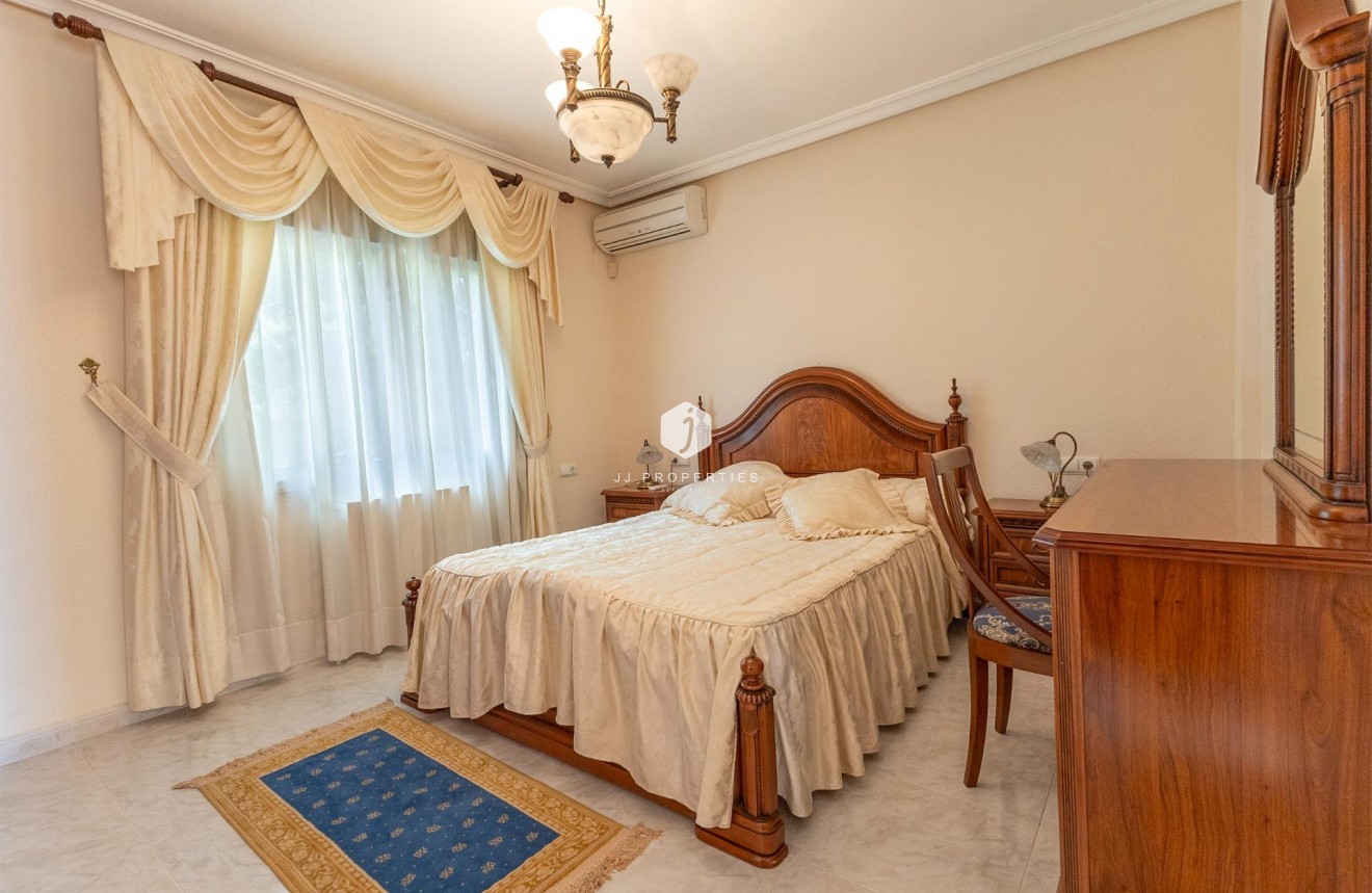 Resale - Villa -
Ciudad Quesada - Ciudad Quesada - Doña Pepa