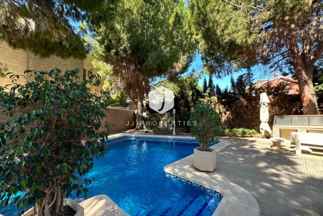 Resale - Villa -
Ciudad Quesada - Ciudad Quesada - Doña Pepa