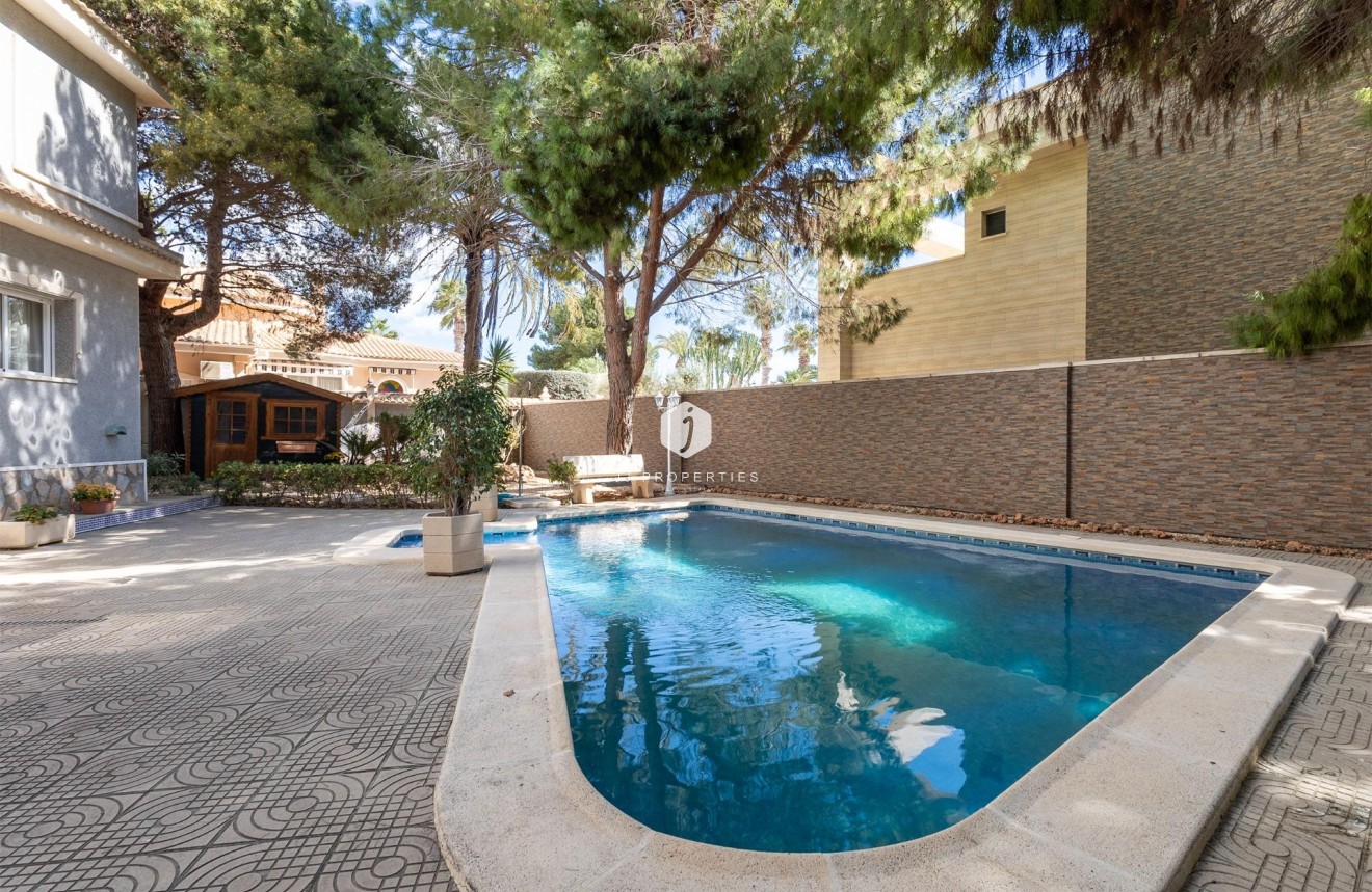 Resale - Villa -
Ciudad Quesada - Ciudad Quesada - Doña Pepa