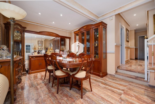 Tweedehands - Villa -
Torrevieja - aguas nuevas