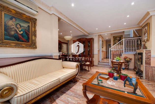 Tweedehands - Villa -
Torrevieja - aguas nuevas