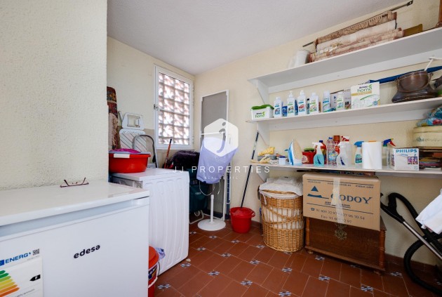 Tweedehands - Villa -
Torrevieja - aguas nuevas