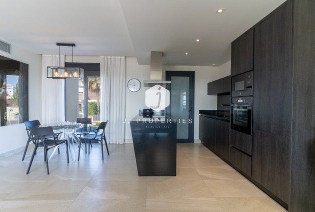 Tweedehands - Penthouse -
Orihuela Costa - Costa Blanca