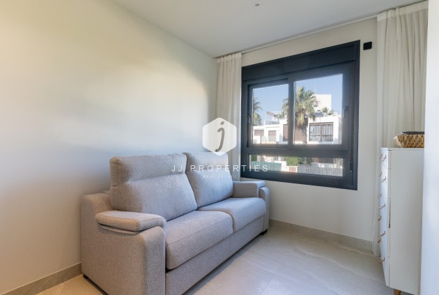 Tweedehands - Penthouse -
Orihuela Costa - Costa Blanca