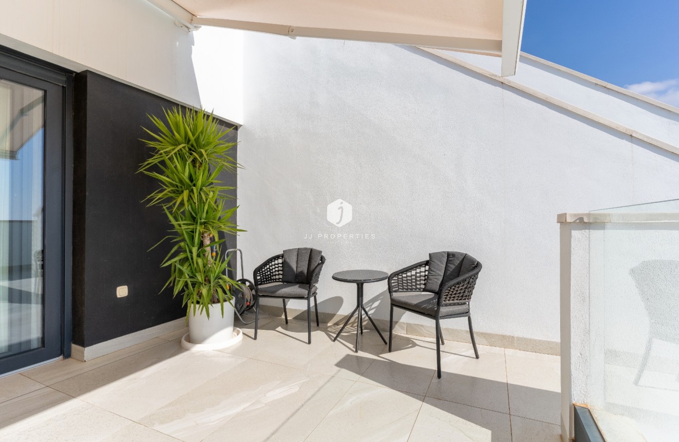 Tweedehands - Penthouse -
Orihuela Costa - Costa Blanca