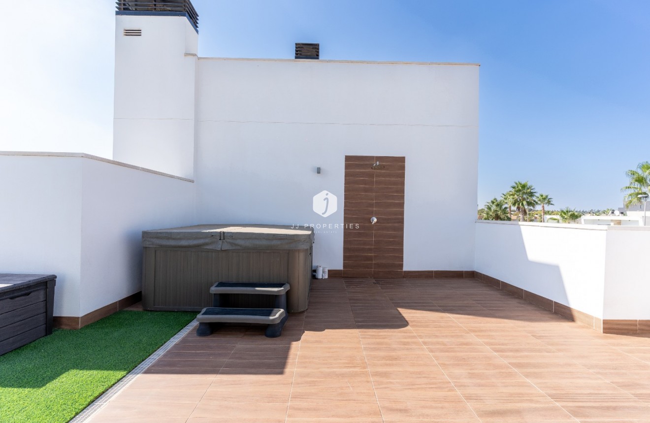 Tweedehands - Penthouse -
Orihuela Costa - Costa Blanca