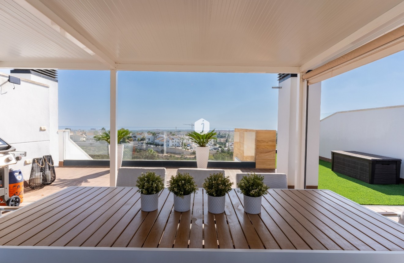 Tweedehands - Penthouse -
Orihuela Costa - Costa Blanca