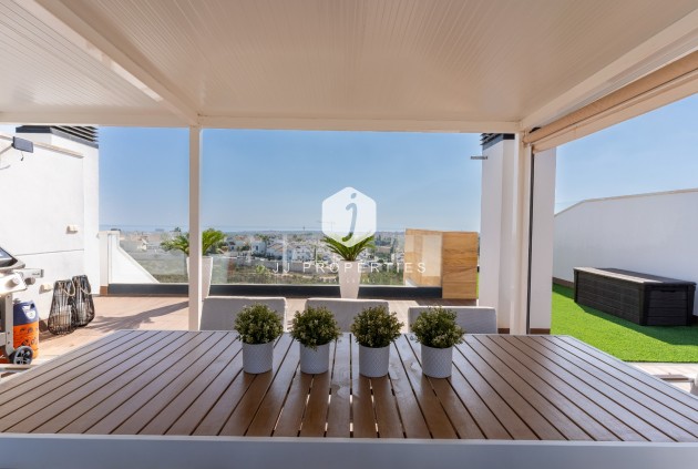 Tweedehands - Penthouse -
Orihuela Costa - Costa Blanca