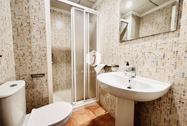 Tweedehands - Appartement / flat -
Guardamar del Segura - Costa Blanca