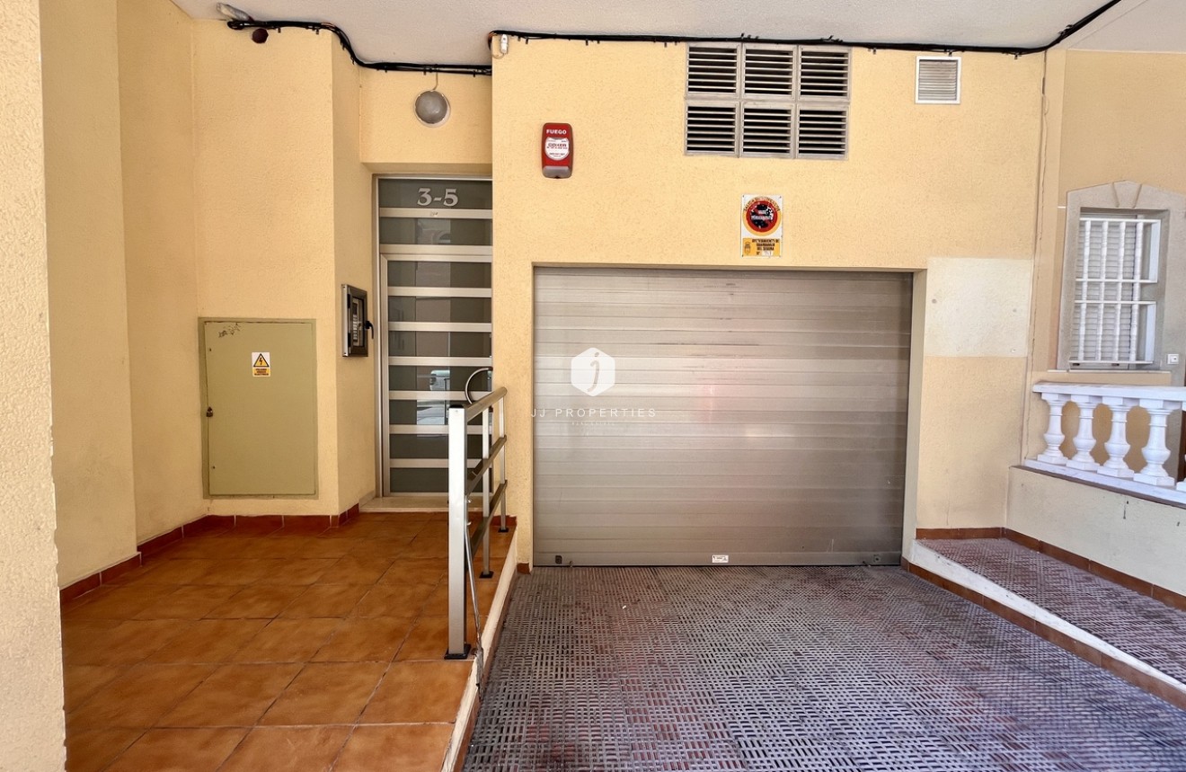 Tweedehands - Appartement / flat -
Guardamar del Segura - Costa Blanca