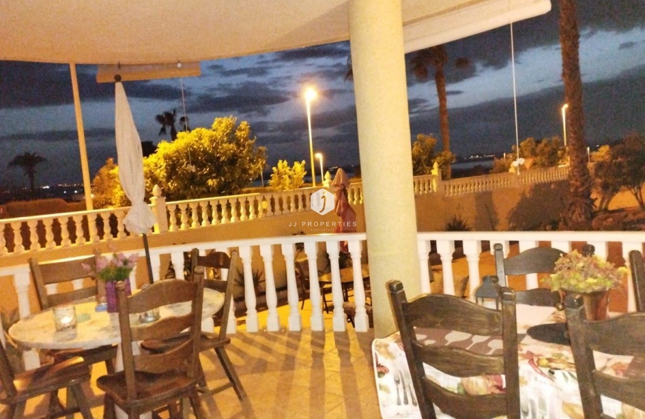 Tweedehands - Villa -
Torrevieja - Costa Blanca