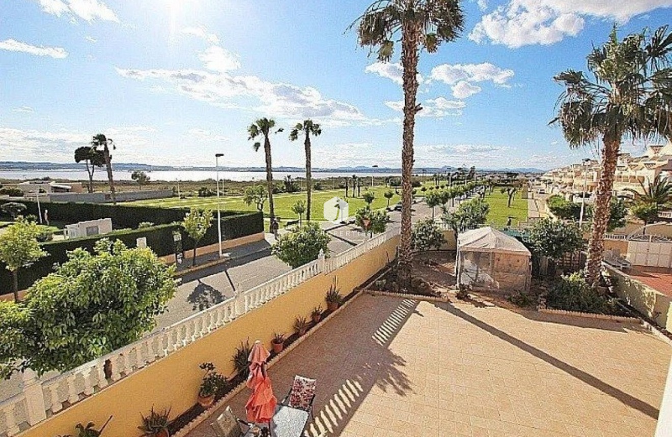 Tweedehands - Villa -
Torrevieja - Costa Blanca