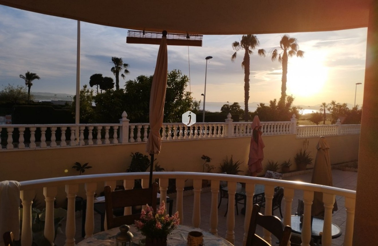 Tweedehands - Villa -
Torrevieja - Costa Blanca