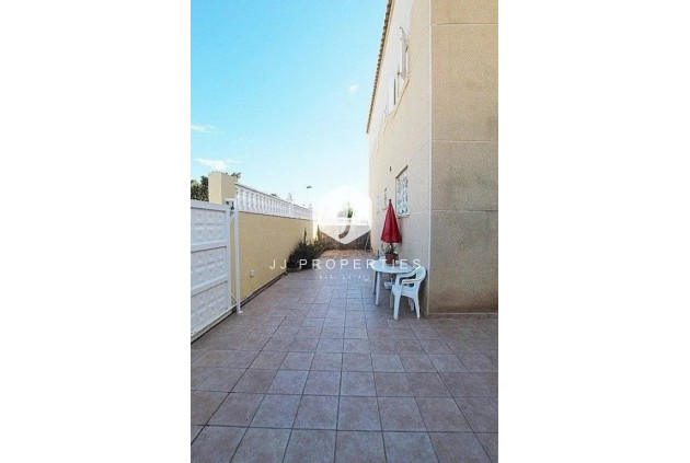 Tweedehands - Villa -
Torrevieja - Costa Blanca
