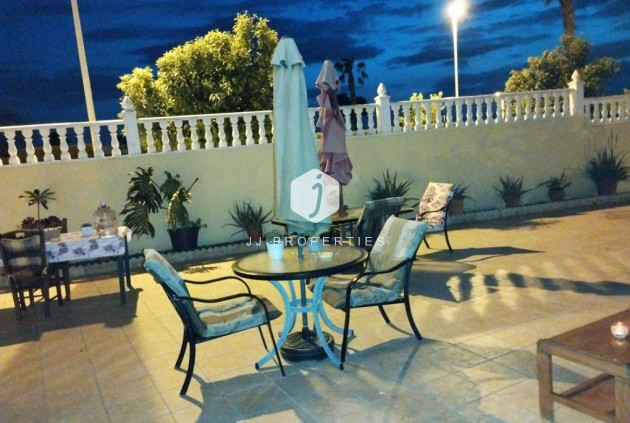 Tweedehands - Villa -
Torrevieja - Costa Blanca