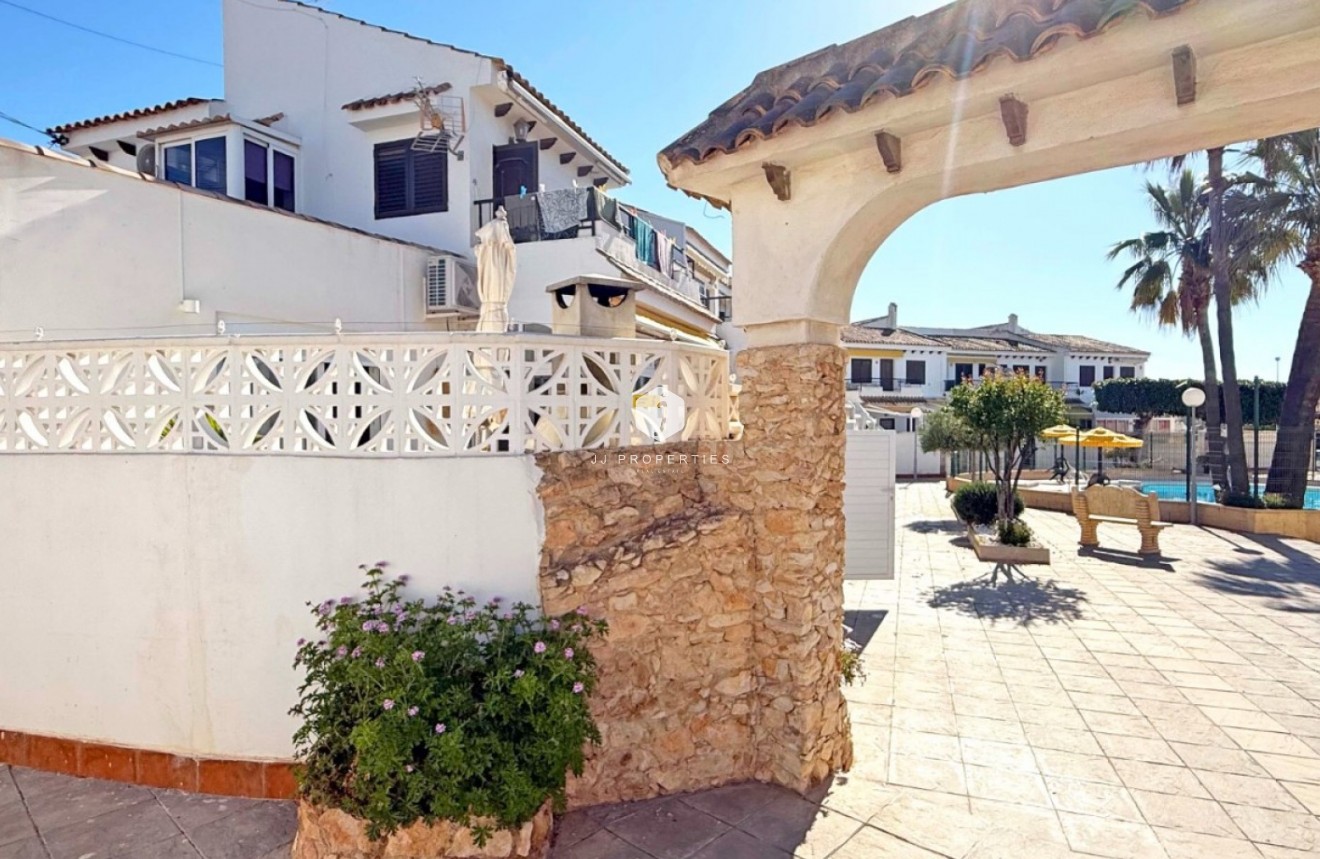 Tweedehands - Bungalow -
Torrevieja - Costa Blanca