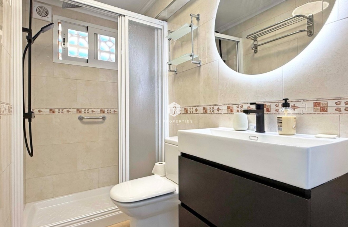 Tweedehands - Bungalow -
Torrevieja - Costa Blanca