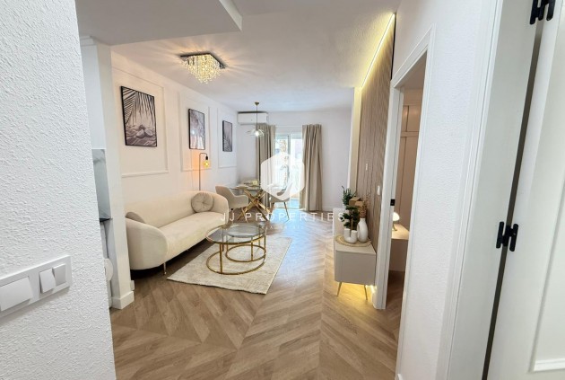 Tweedehands - Appartement / flat -
Torrevieja - PARQUE DE LAS NACIONES