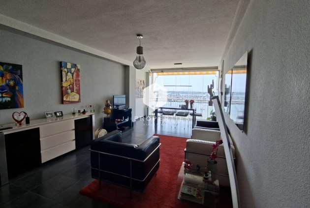 Tweedehands - Appartement / flat -
Torrevieja - Acequion