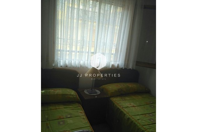 Tweedehands - Chalet -
Torrevieja - Los Europeos