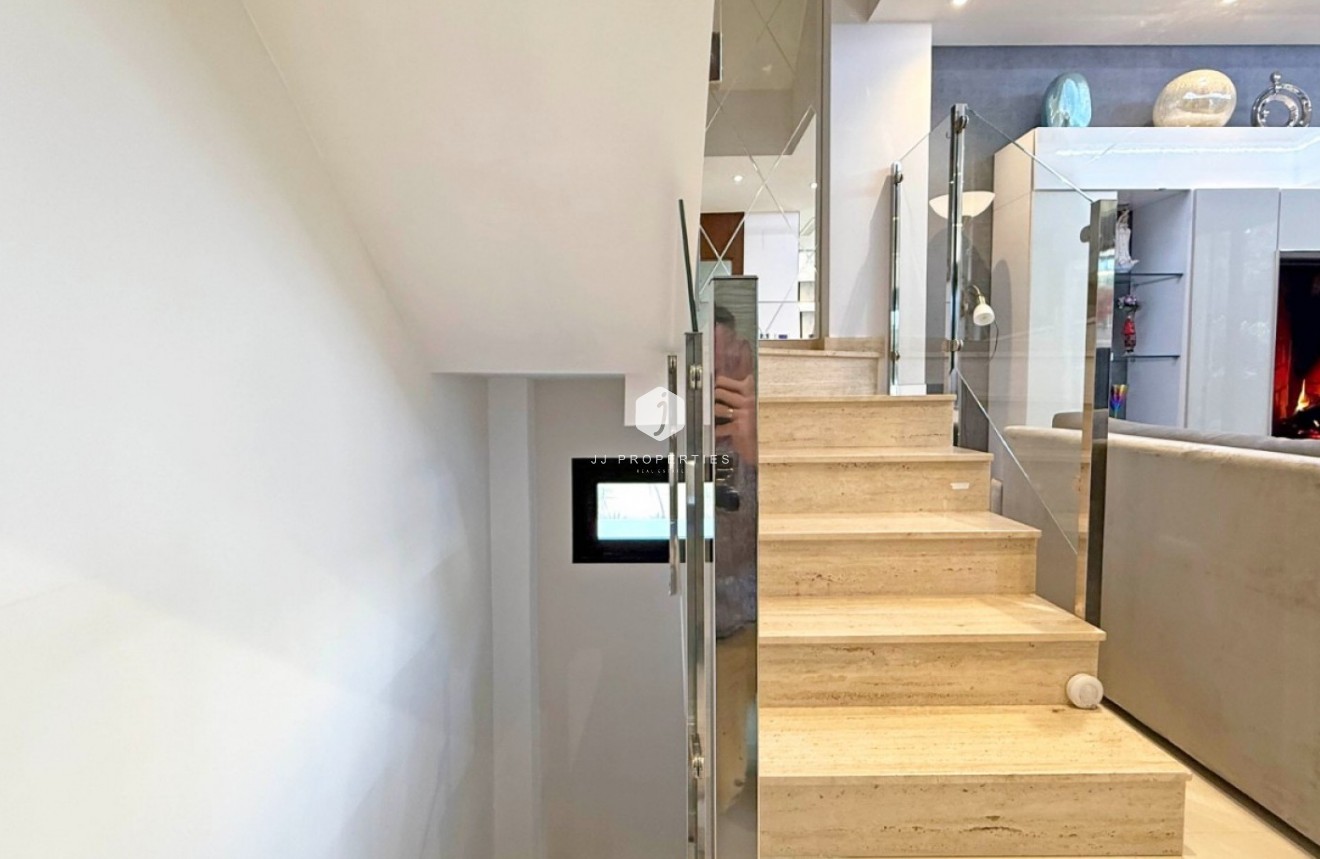 Tweedehands - Villa -
Orihuela Costa - Costa Blanca