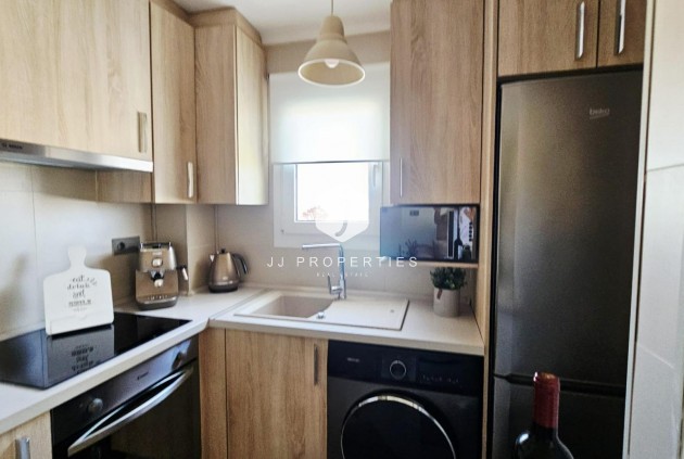 Z drugiej ręki - Mieszkanie w bloku -
Torrevieja - Nueva Torrevieja