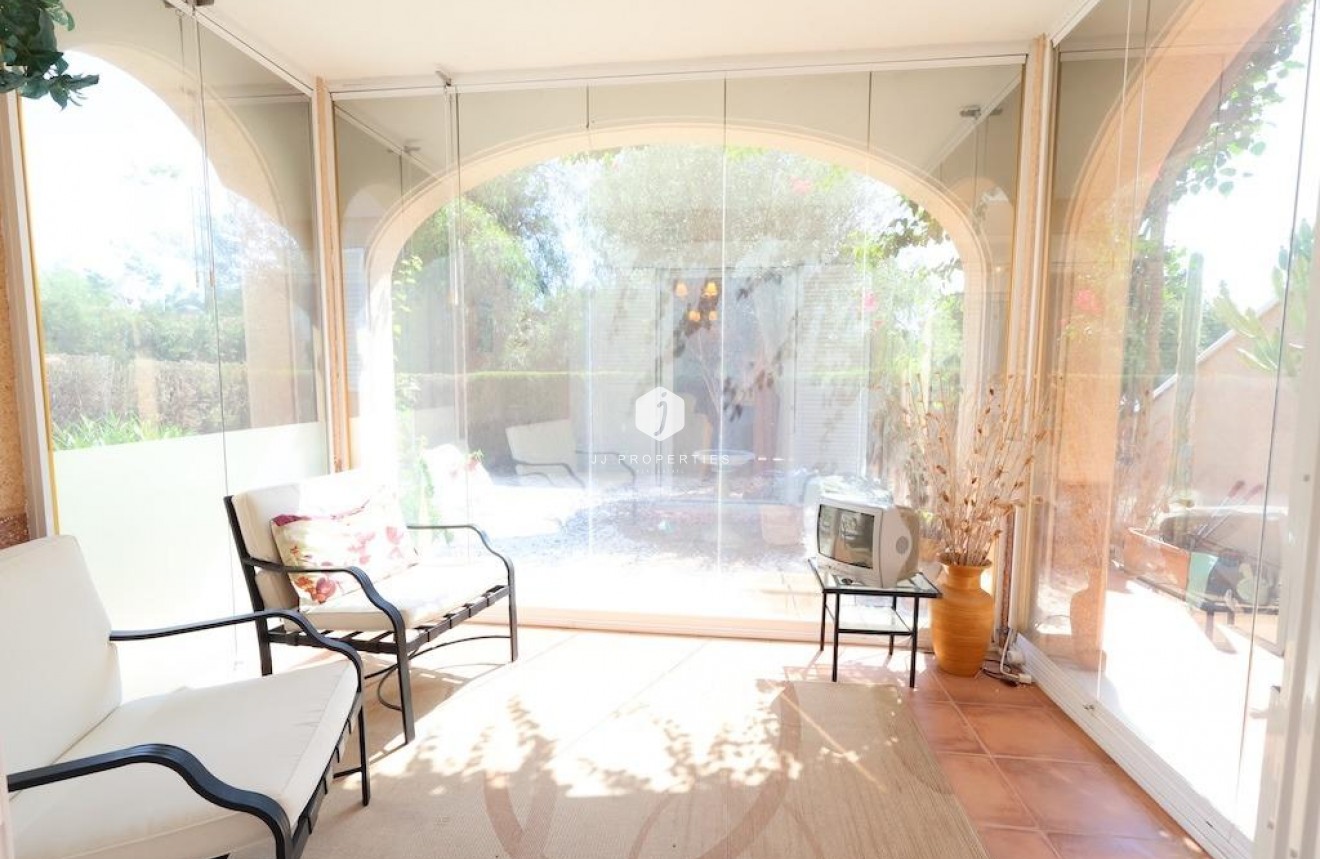 Tweedehands - Bungalow -
Orihuela Costa - Costa Blanca