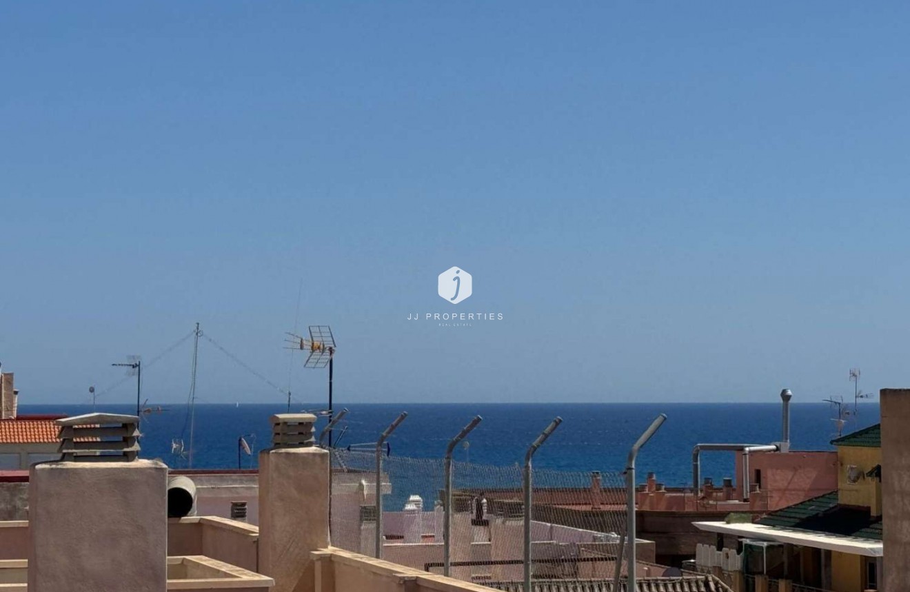 Tweedehands - Appartement / flat -
Torrevieja - Costa Blanca