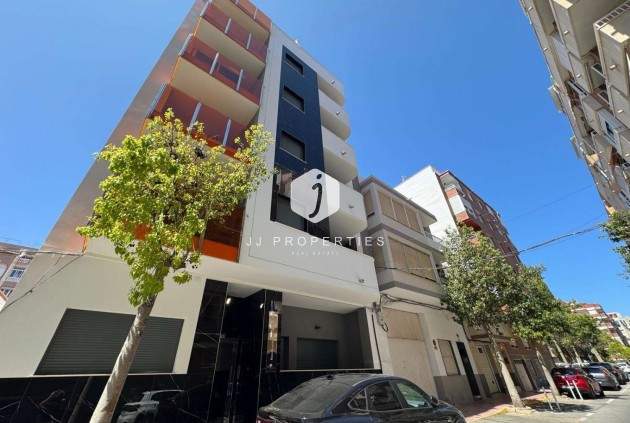 Tweedehands - Appartement / flat -
Torrevieja - Costa Blanca