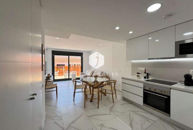 Tweedehands - Appartement / flat -
Torrevieja - Costa Blanca