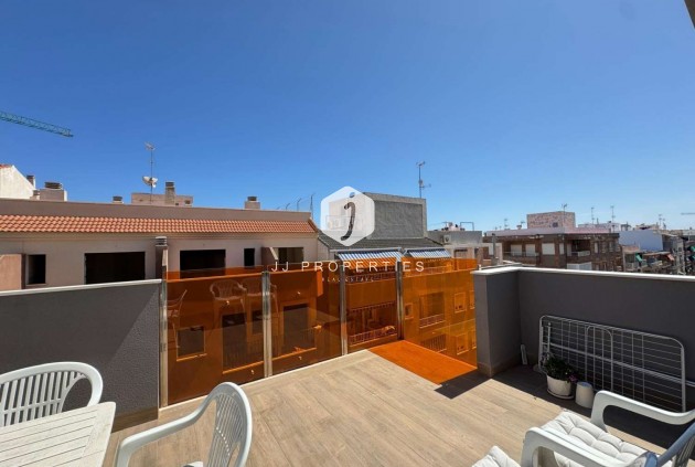 Tweedehands - Appartement / flat -
Torrevieja - Costa Blanca