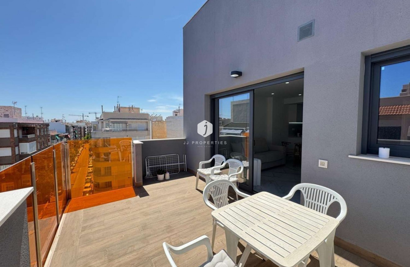 Tweedehands - Appartement / flat -
Torrevieja - Costa Blanca