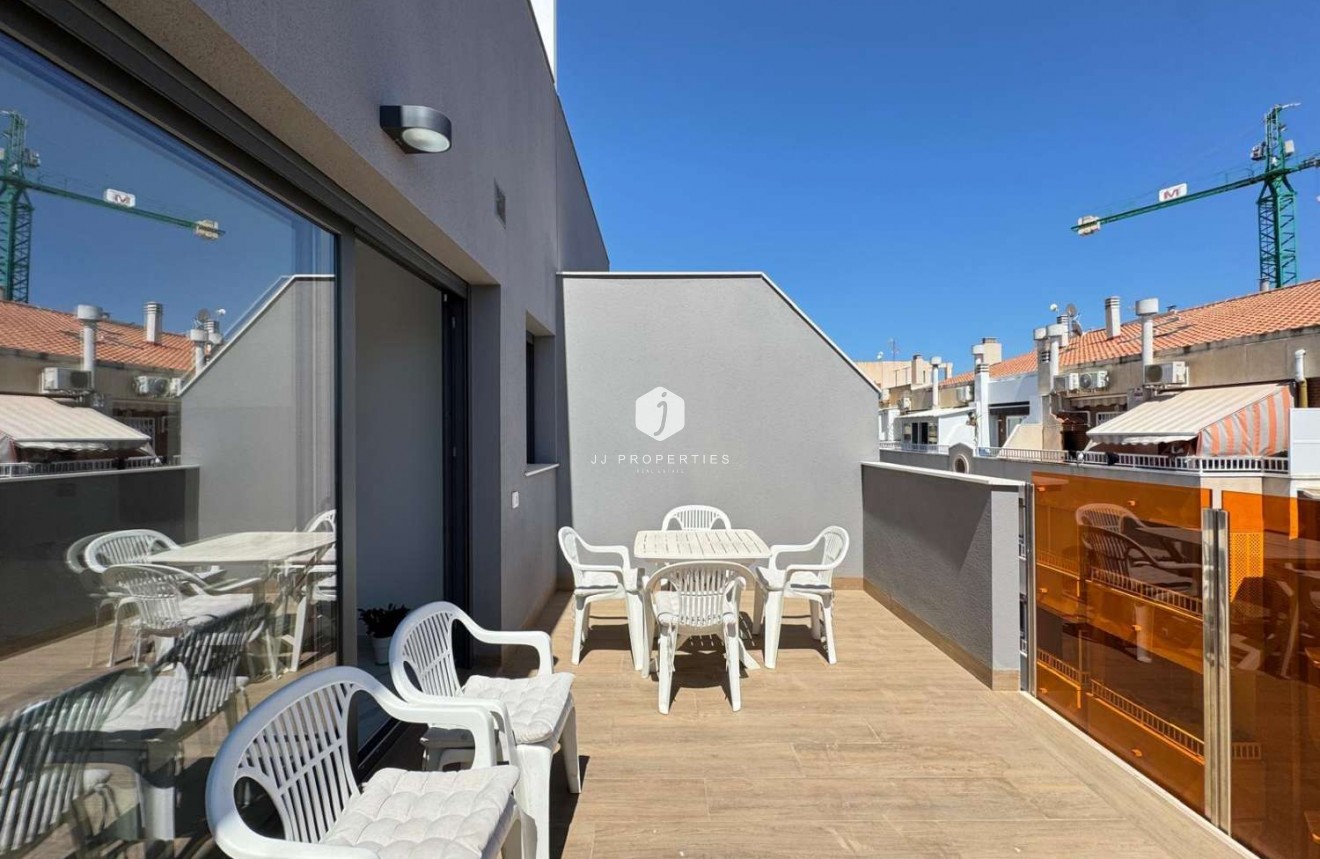 Tweedehands - Appartement / flat -
Torrevieja - Costa Blanca