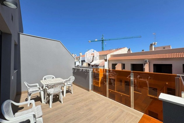 Tweedehands - Appartement / flat -
Torrevieja - Costa Blanca