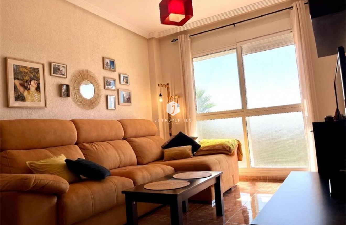 Segunda mano - Apartamento / piso -
Formentera del Segura