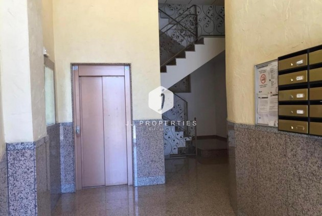 Segunda mano - Apartamento / piso -
Formentera del Segura