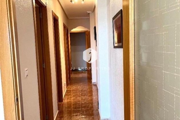 Segunda mano - Apartamento / piso -
Formentera del Segura