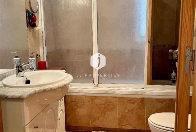 Segunda mano - Apartamento / piso -
Formentera del Segura