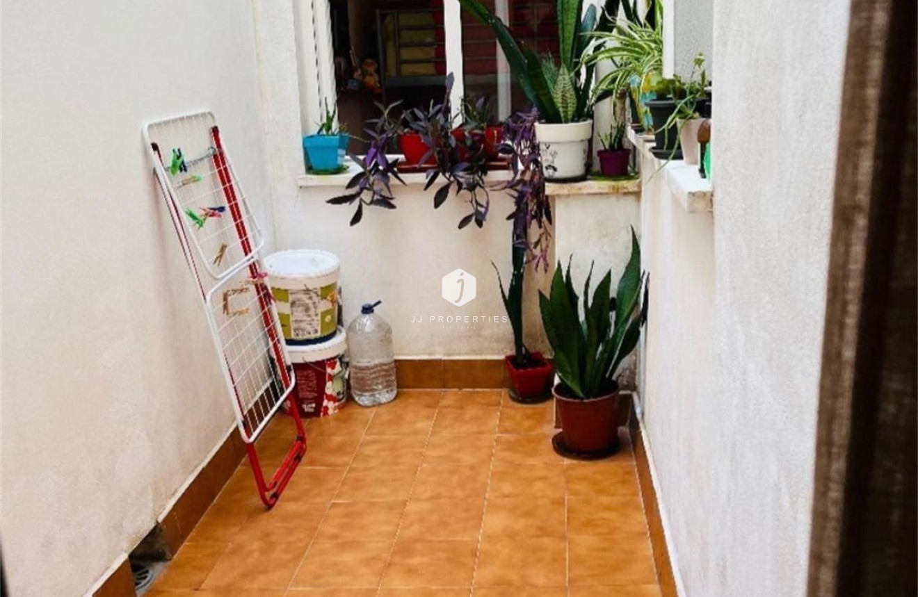 Segunda mano - Apartamento / piso -
Formentera del Segura