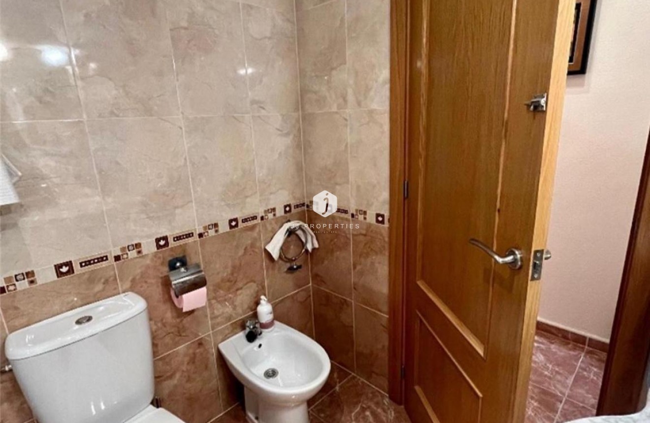 Segunda mano - Apartamento / piso -
Formentera del Segura