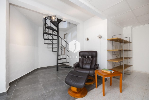 Tweedehands - Bungalow -
Torrevieja - Torre la mata