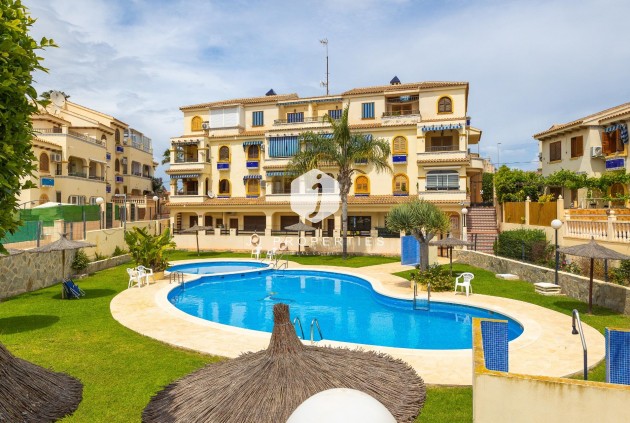 Tweedehands - Bungalow -
Torrevieja - Torre la mata