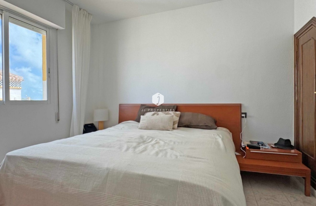 Tweedehands - duplex -
Torrevieja - Costa Blanca