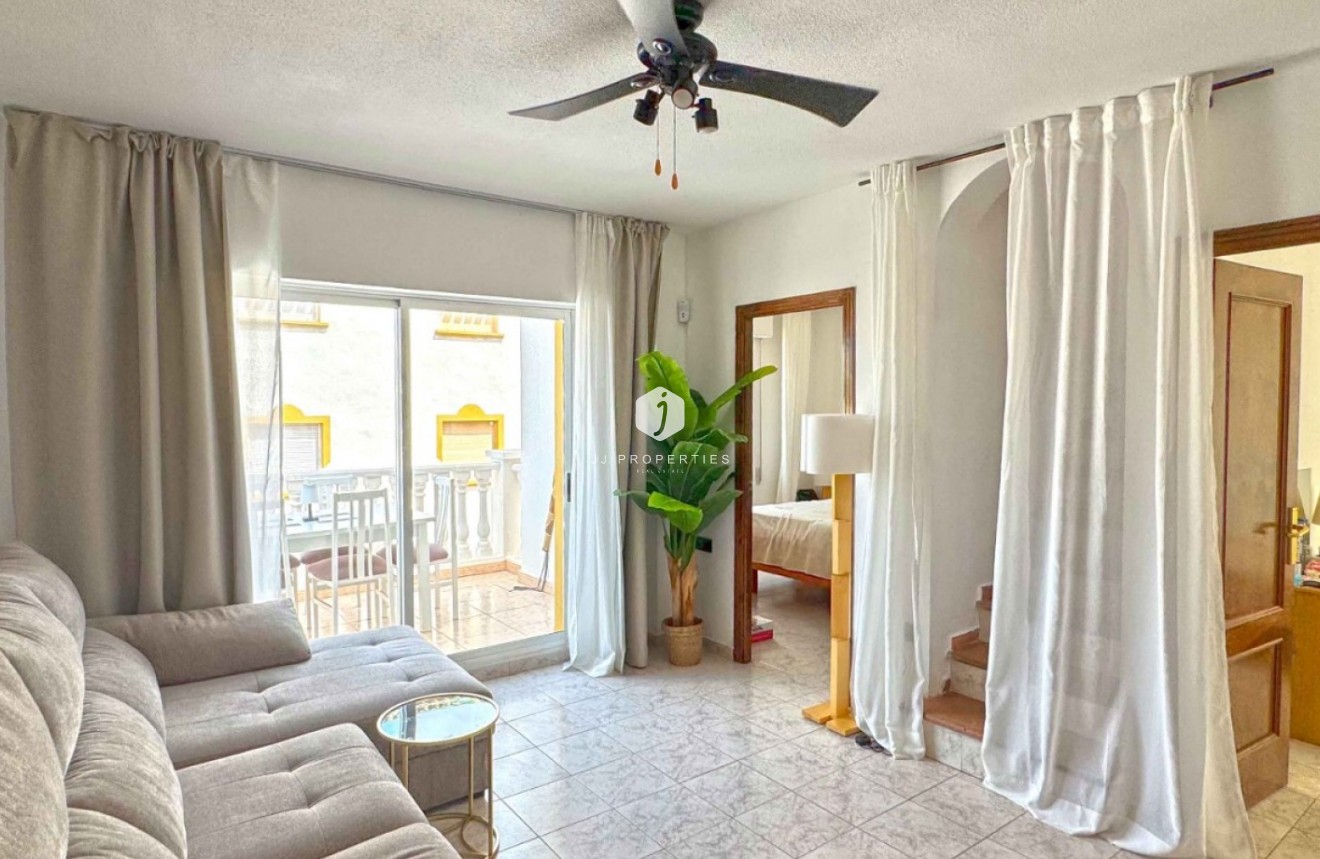 Tweedehands - duplex -
Torrevieja - Costa Blanca