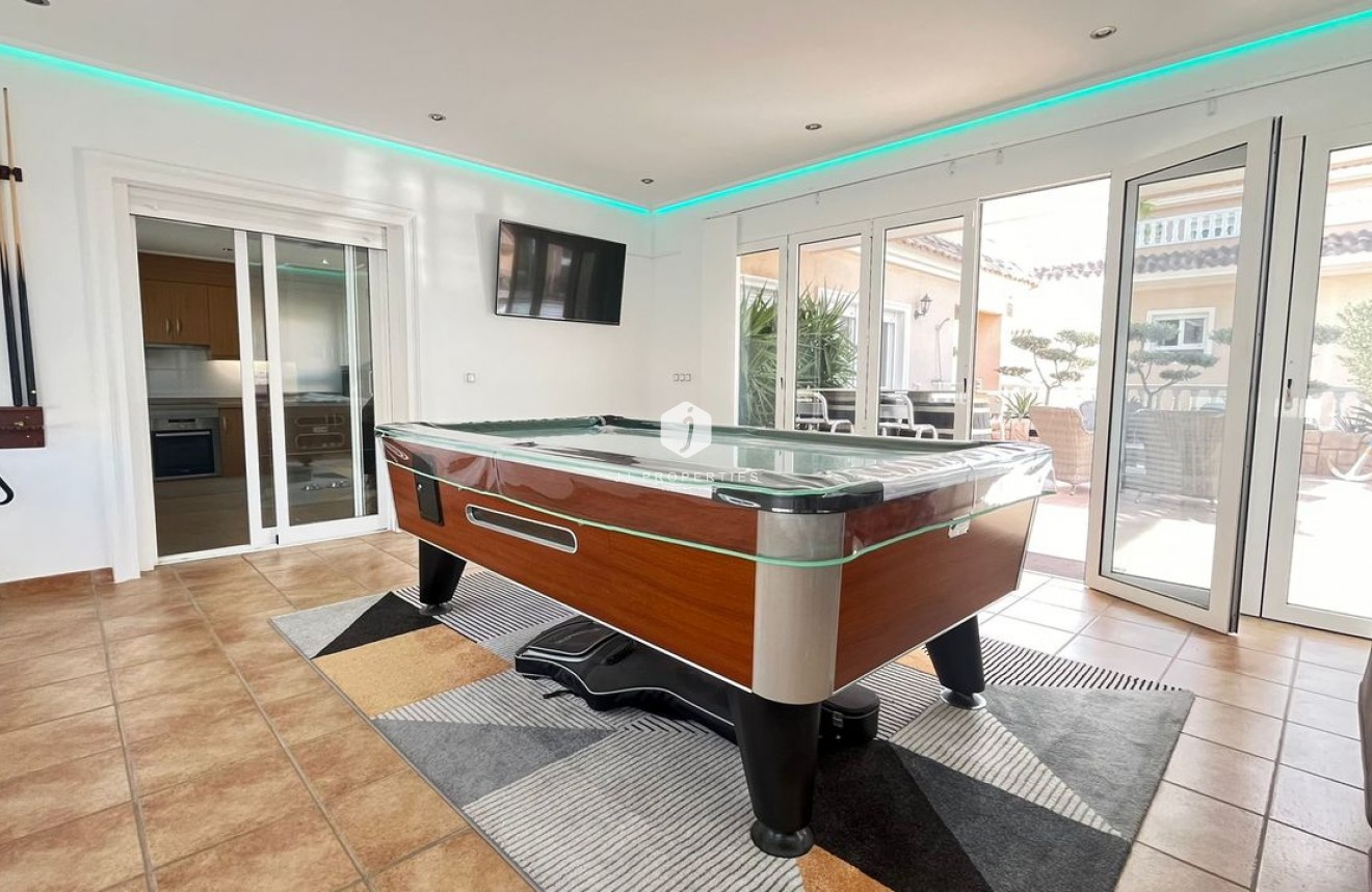 Tweedehands - Appartement / flat -
Los Dolses - Inland