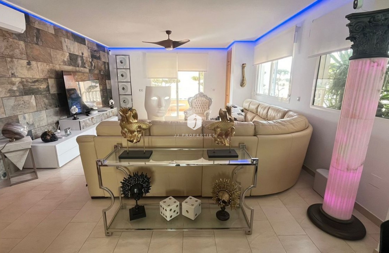 Tweedehands - Appartement / flat -
Los Dolses - Inland