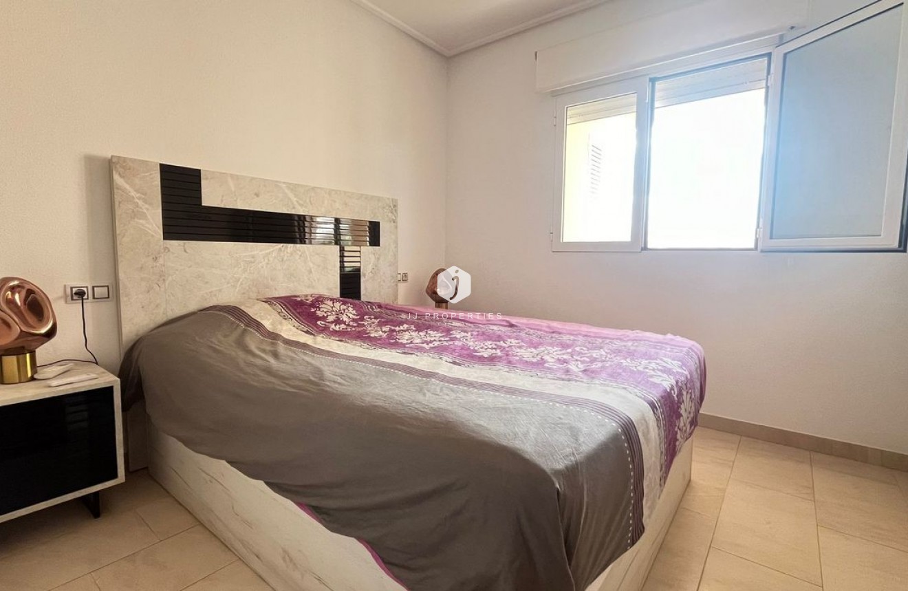 Tweedehands - Appartement / flat -
Los Dolses - Inland